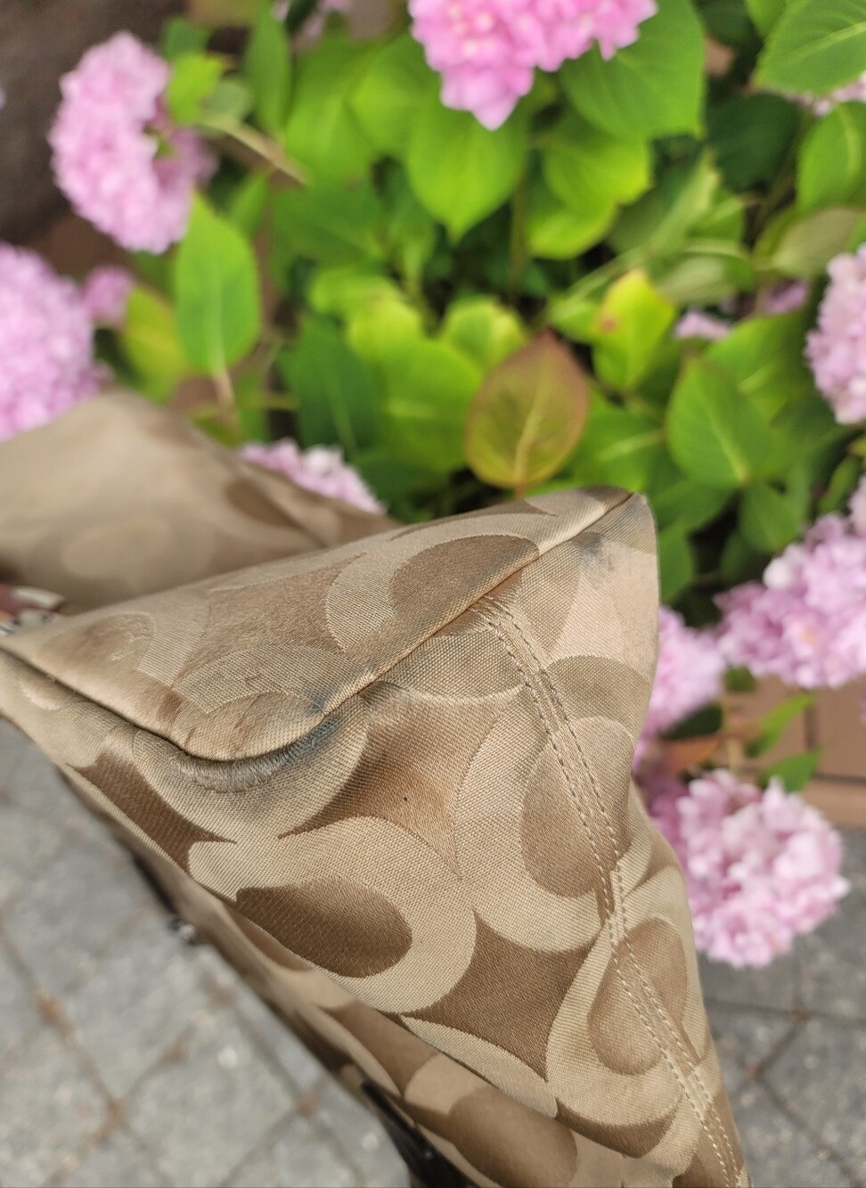 Coach Beige and Tan Signature Jacquard Tote with Metallic Trim - Picture 7 of 13